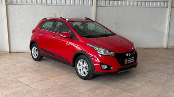 HYUNDAI HB20X 1.6 16V PREMIUM FLEX 4P AUTOMÁTICO